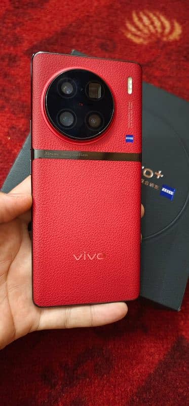 VIVO X 90 PRO PLUS 1