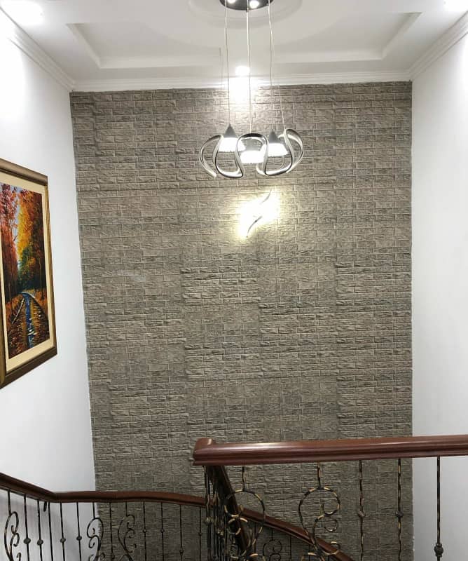 Liveable old 4-BedRoom House For Sale Phase-1 DHA LAHORE Attached SAMPLE Pictures. 44