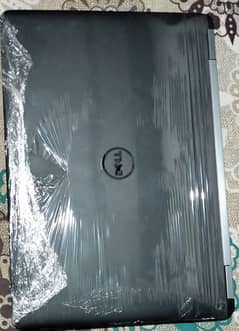 Dell Latitude E7270