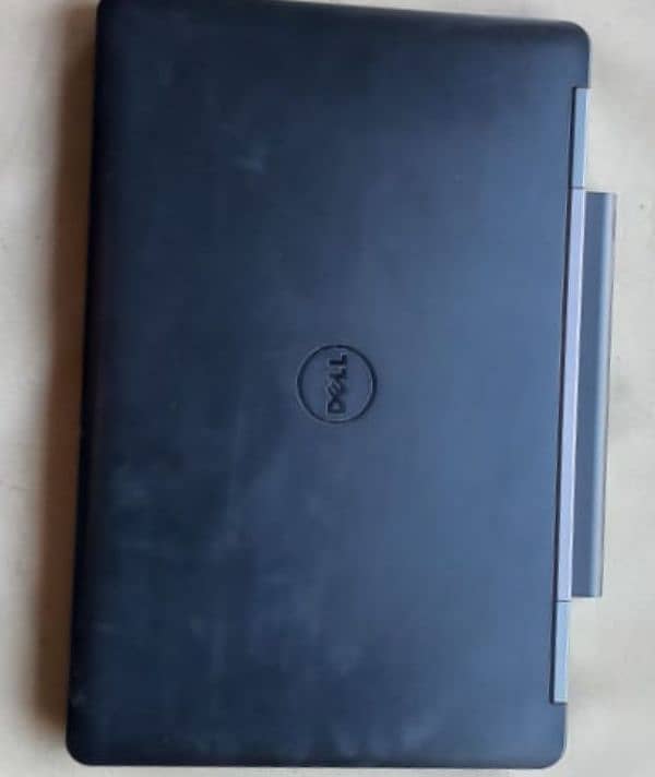 Dell Latitude E5540 0