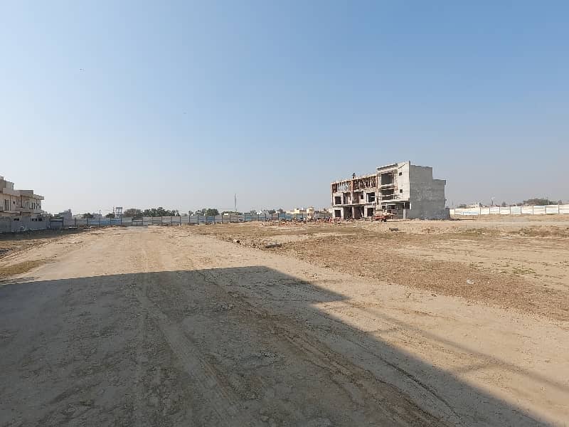 Central Prak A1 Block Prime Location Plot 10