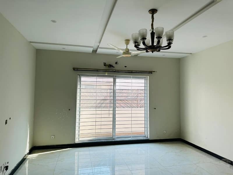 1 Kanal Upper Portion For Rent In Eden City Phase 8 7