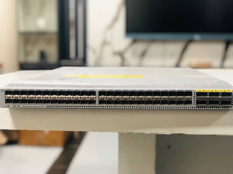 Cisco Nexus 9372PX 48 Port 1G/10G SFP+ & 6 40G QSP 2