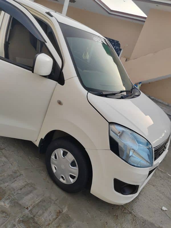 Suzuki Wagon R 2017 3