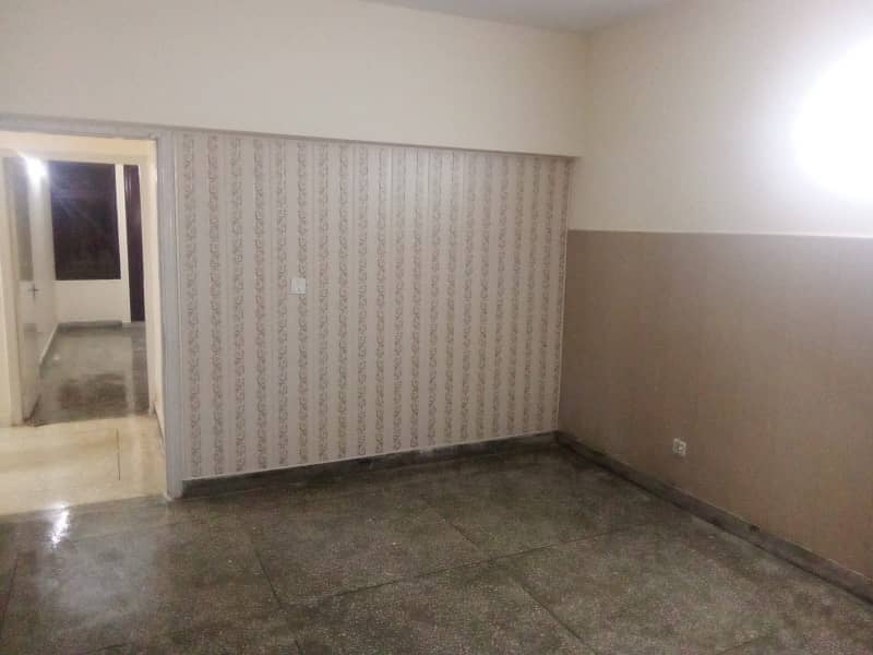 Centrally Located Flat In Askari 5 Is Available For Sale 0