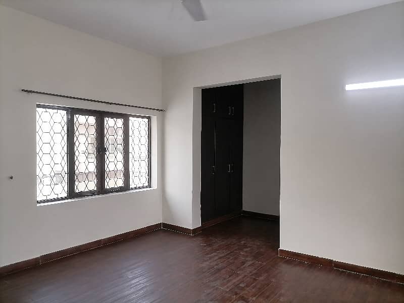 Affordable House Of 1 Kanal Is Available For rent 3