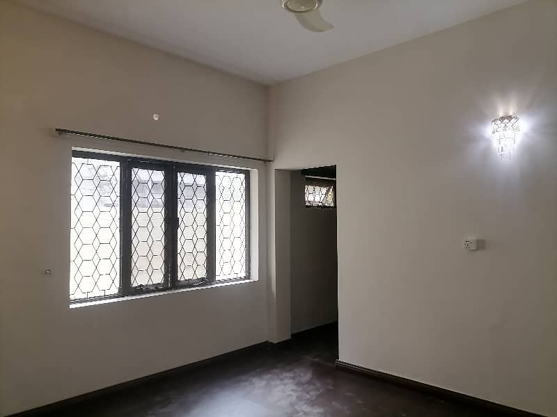 Affordable House Of 1 Kanal Is Available For rent 18