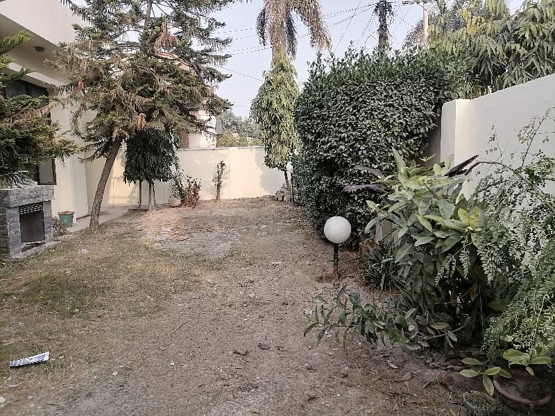 House Of 1 Kanal For Sale In Askari 5 16