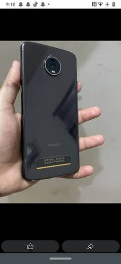 Moto Z4 Approved