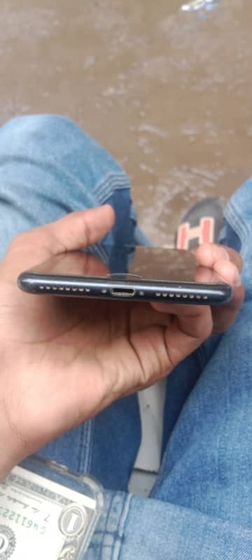 I phone 7 plus 128GB exchange poosible read add full 5