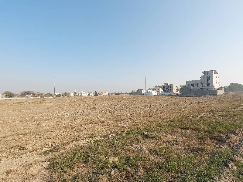 A 10 Marla Residential Plot Available For Sale In C Block Central Park Housing Scheme 14