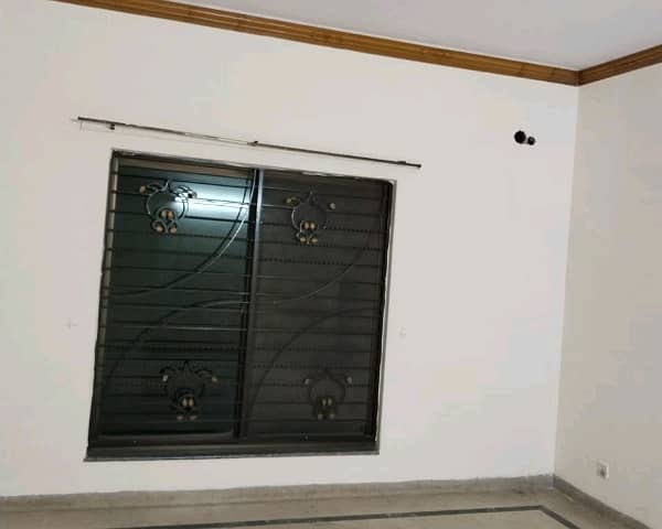 1 Kanal House In Guldasht Town Of Guldasht Town Is Available For rent 11