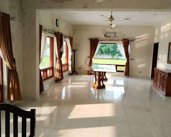 Spacious Farm House Is Available In Barki Road For sale 5