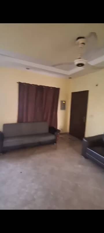 A Semi Furnished 4 M Flat For Rent In Paragon City 0