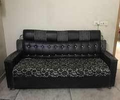 5-Seater Sofa Set in Good Condition – Affordable Price!”