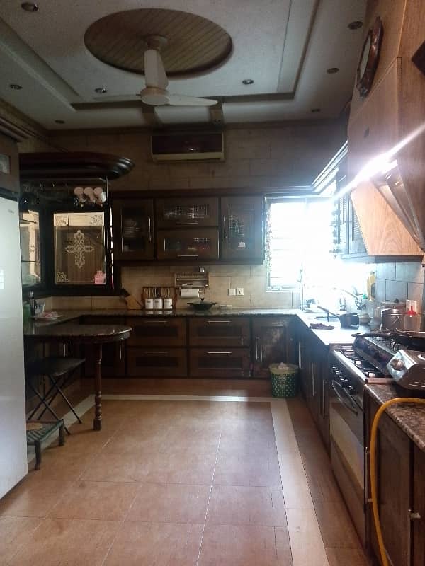 A Centrally Located House Is Available For sale In Lahore 6