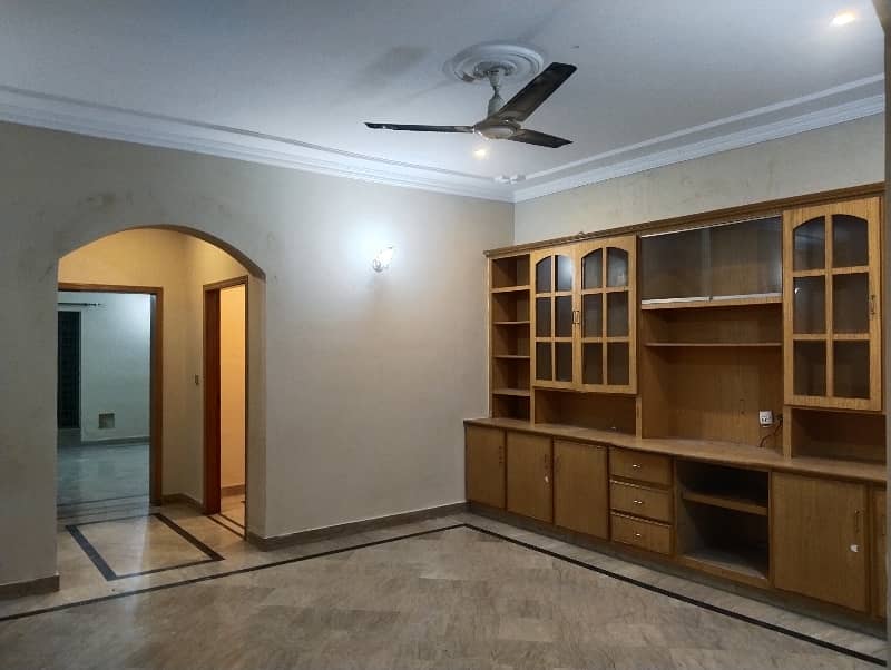 Ideal House Is Available For rent In Lahore 2