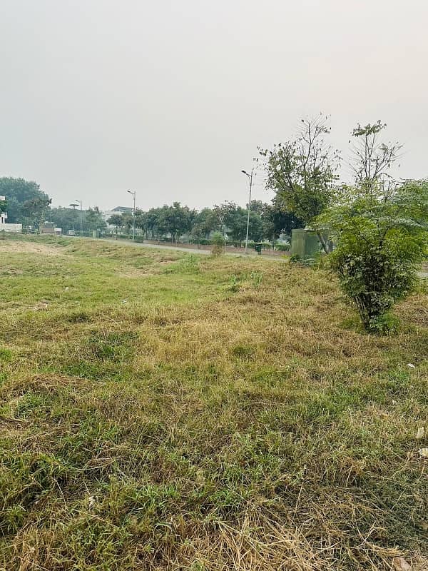 Ready To Buy A Commercial Plot 32 Marla In Lahore 1