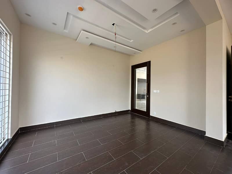 1 Kanal Well Maintained Owner Build Full House Available For Rent In DHA Phase 2 Near Bhatta Chowk And Ring Road And Allama Iqbal International Airport 2