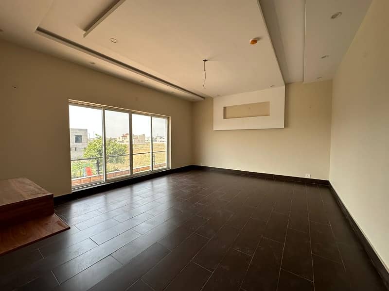 1 Kanal Well Maintained Owner Build Full House Available For Rent In DHA Phase 2 Near Bhatta Chowk And Ring Road And Allama Iqbal International Airport 12