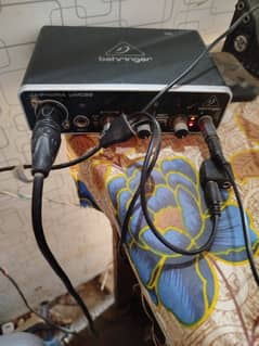 Behringer U-Phoria UMC22 Interface