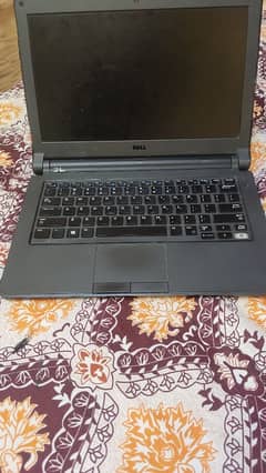 Dell latitude 3340 core i5 4th gen. 4gb 128gb SSD. perfect in working