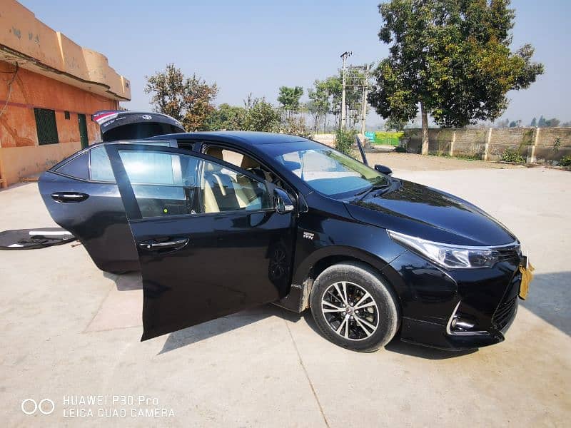 Toyota Corolla Altis 2022 5