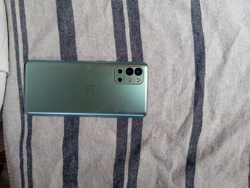 oneplus 9r 12 256 2