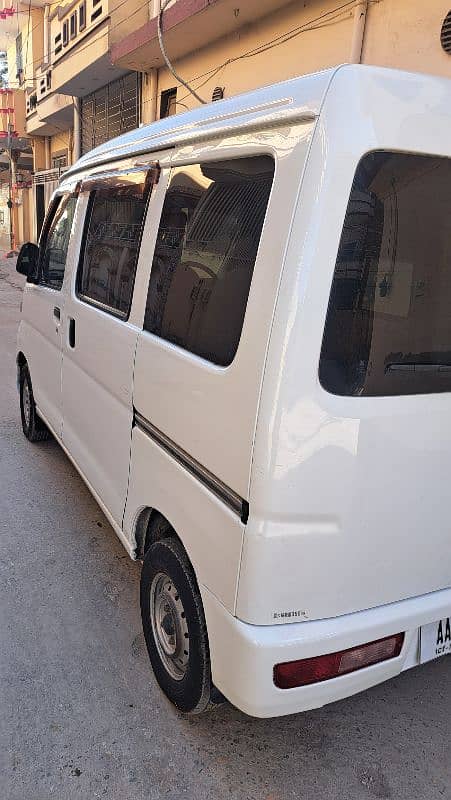 Daihatsu Hijet . 1st owner. no piece shower 4