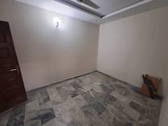 2 Bed Flat Corner 2nd Floor Available For Rent