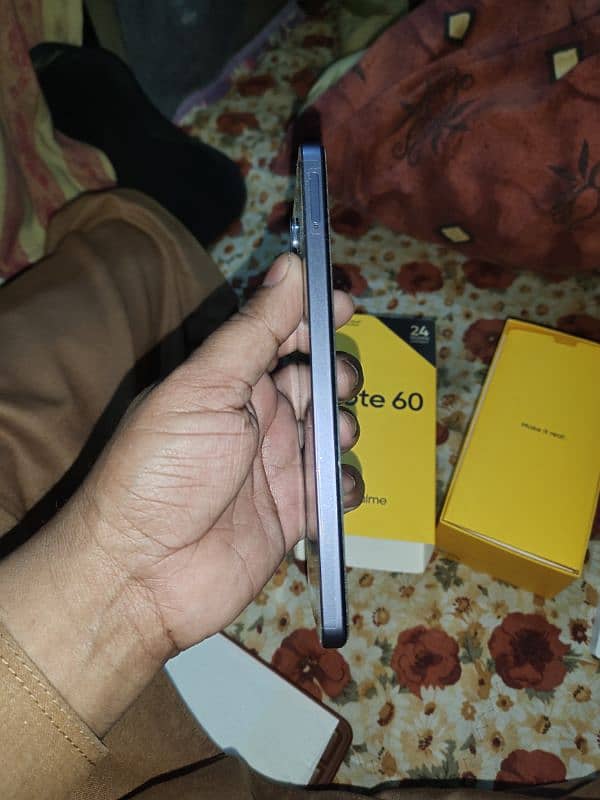 realme note 60 9