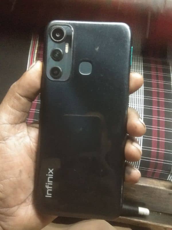 Infinix hot11 4/128 1