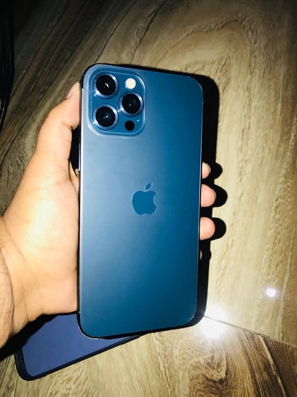 i phone 12 pro max JV Waterpack Condition bilkul saf hai 256gb Memory 2