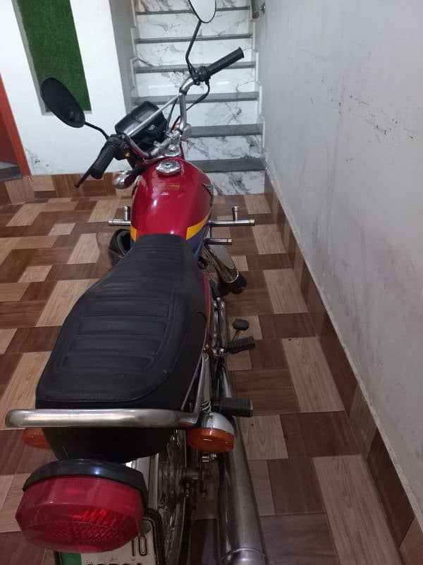 honda125 2010 modle 4