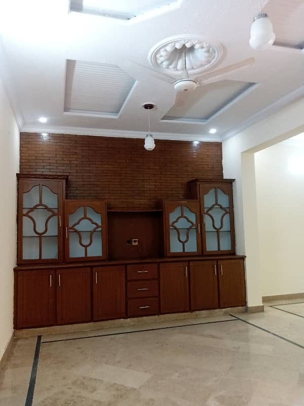 5 Marla Beautiful 2.5 Storey House In Pwd Block-D/D Near Islamabad Highway 1