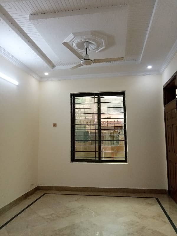 5 Marla Beautiful 2.5 Storey House In Pwd Block-D/D Near Islamabad Highway 10