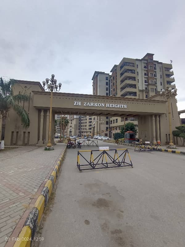 1 Bed Apartment Available For Sale in Zarkon Heights G15 Islamabad 2