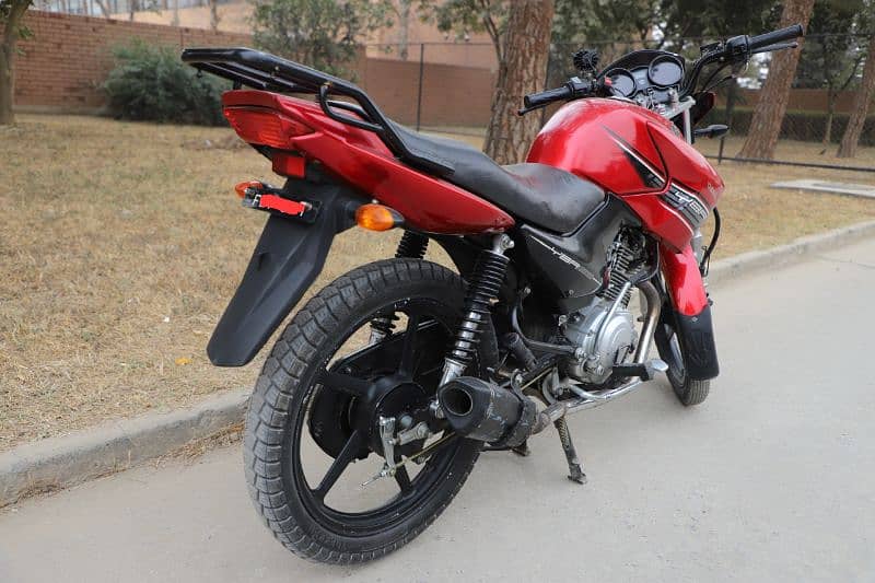 Yamaha YBR (2015) Faislabad No Wtsp 0333-9447487 1