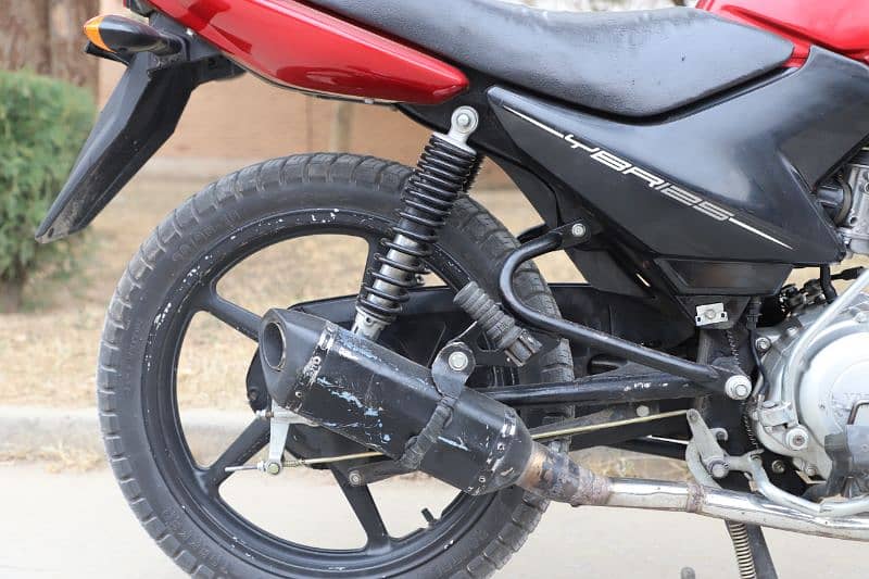 Yamaha YBR (2015) Faislabad No Wtsp 0333-9447487 6