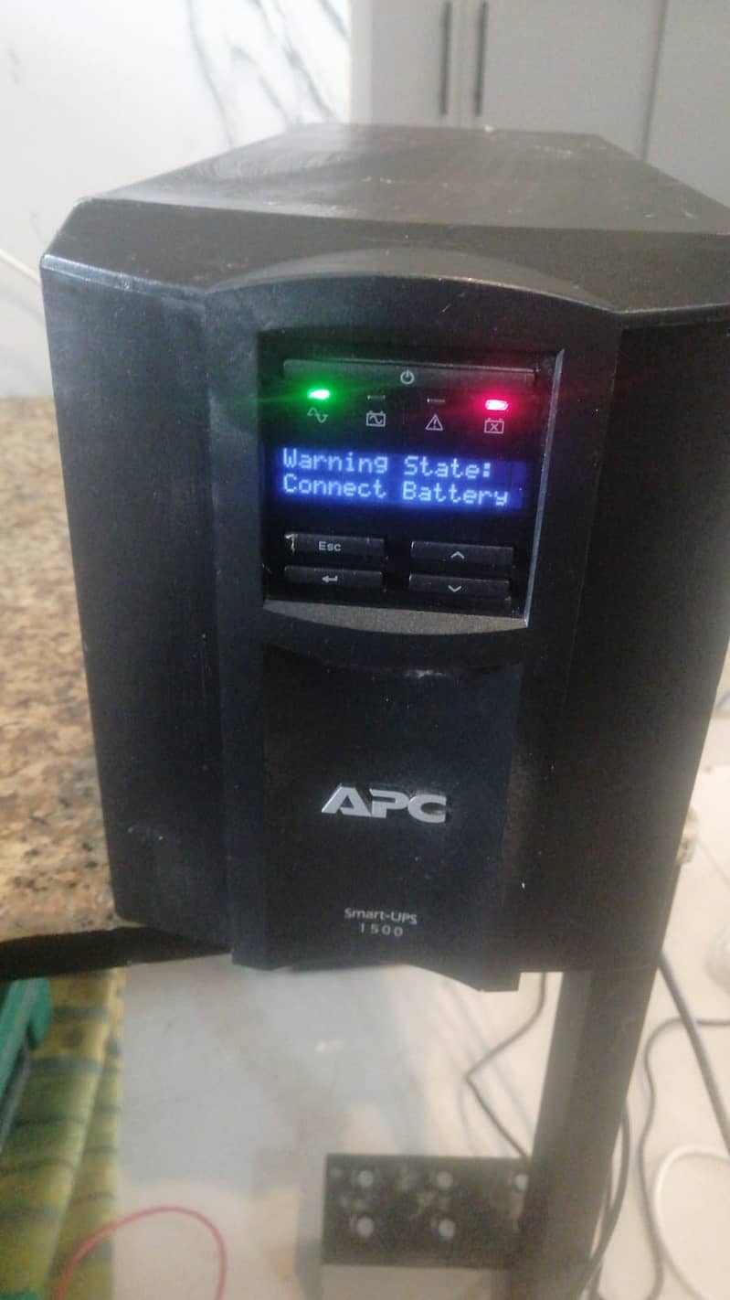 24 Volt- 1000W UPS APC Smart UPS 1500 1