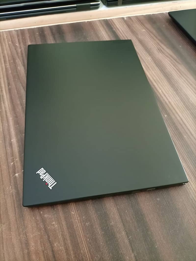 Lenovo Thinkpad X1 Carbon Gen 7, Core i5-8500U Gen 16GB 256GB SSD FHD 0