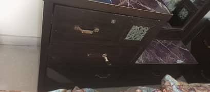 dresser drawers