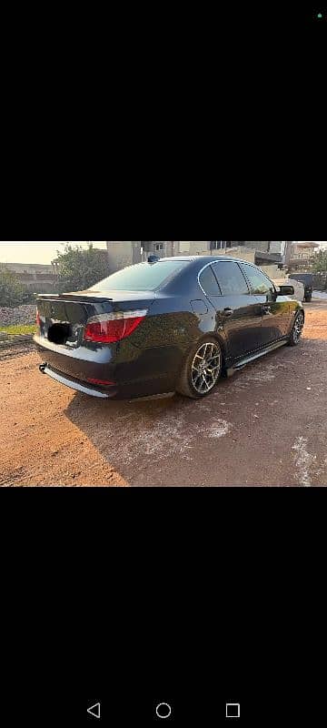 BMW 5 Series 2005 8