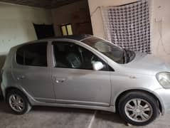 Toyota Vitz 2001