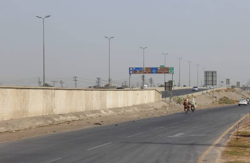 On Easy Installment 5 Marla Residential Plot Files For Sale Near Quaid-E-Azam Interchange 4