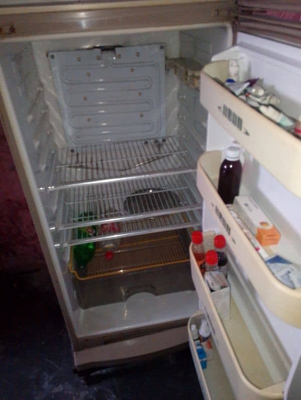 all okay hai fridge dawnlance kie hai 3