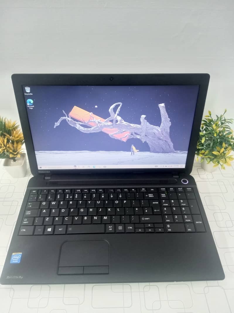 Toshiba Satellite Pro C50-A-1E0 | Intel Celeron | 15.6" HD Display 2