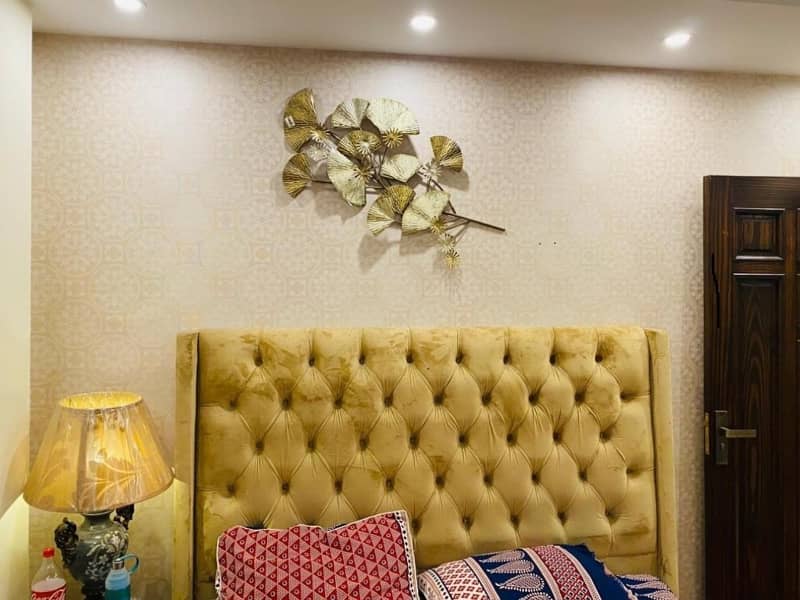 2 BED ROOM FULLY FURNISH APARTMENT FOR RENT IN BAHRIA TOWN LAHORE 6