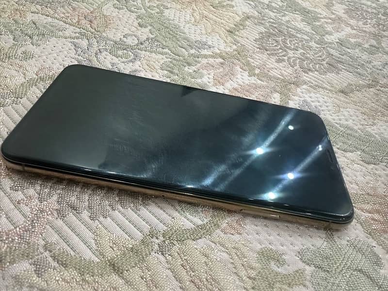 iphone 11 pro max pta approved 4