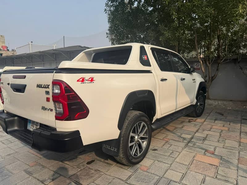 Toyota Hilux Revo V Automatic 2.8 2020 3